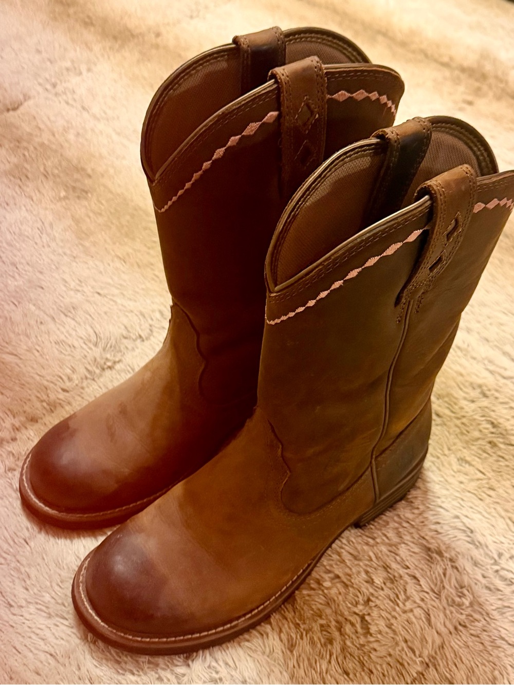 Women’s Ariat Brown Leather Western Pull-On Boots